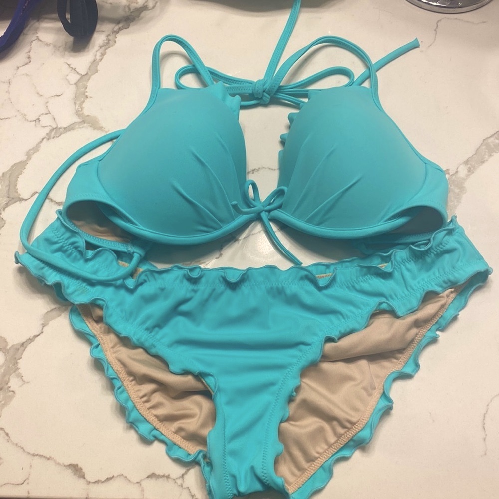 Victoria’s Secret teal bikini